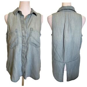 XS Cloth & Stone Blue Sleeveless Chambray Split Back Top Anthropologie